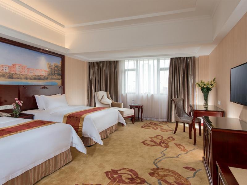 Vienna Hotel Foshan Nanhai City Square Exterior photo
